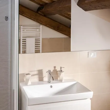 Ca' Settecento Cavazza Querini Bed & Breakfast